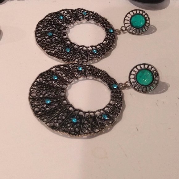 Fashion jewelry pieces - Picture 4 of 5